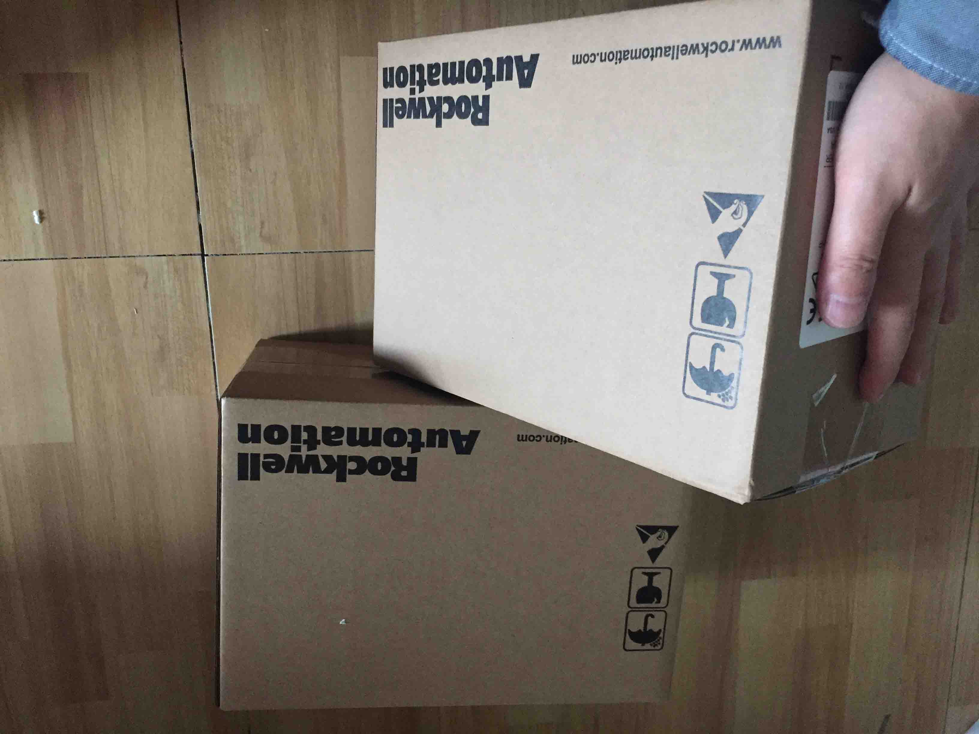 20G1G3C585LNDNNNNN Allen Bradley Air Cooled 755 AC Packaged Drive