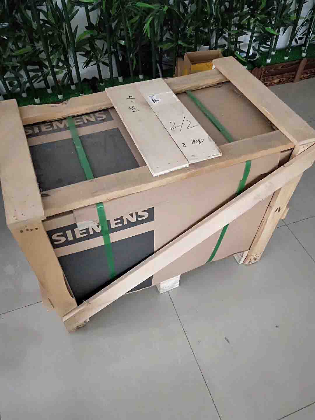 6ES7414-3EM05-0AB0 SIEMENS Simatic 400 PLC Original new factory sealed